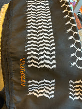 Last inn bildet i Galleri-visningsprogrammet, Kufiya-skjerf fra Nablus
